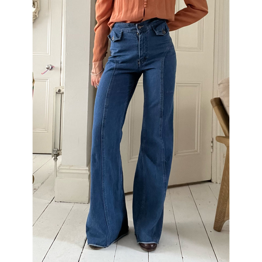 1970s saddleback flare jeans blue