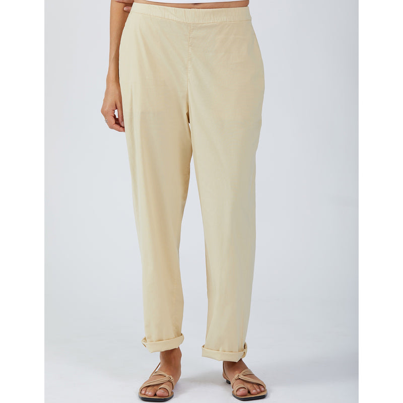 Reiko Capri Trouser Sand