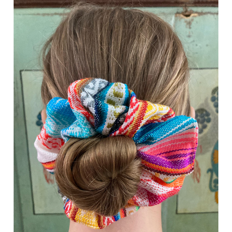 Ecuadorian Fabric Scrunchie Cream