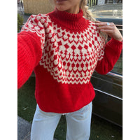 Vintage wool knit