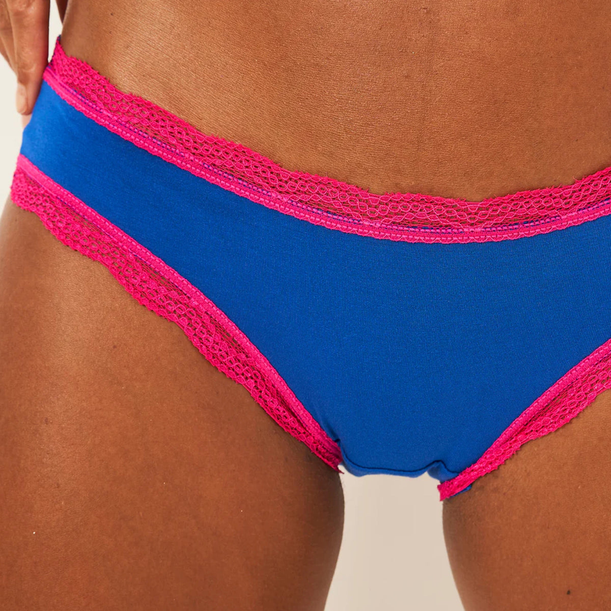 Knicker Sapphire Contrast