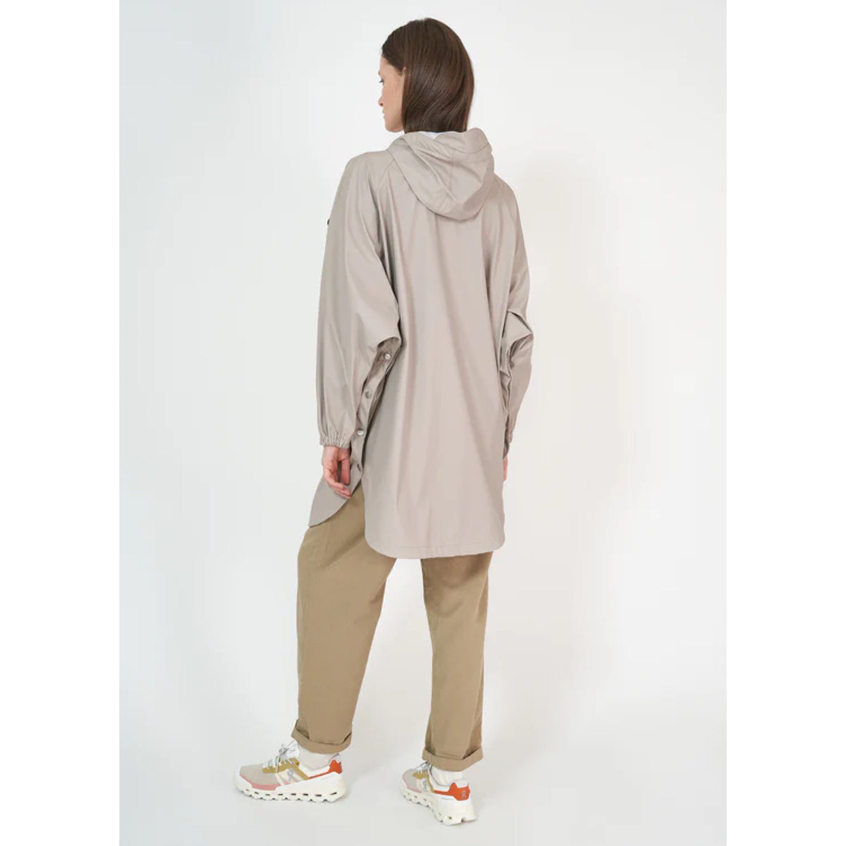 Sky Raincoat Whitecap Grey