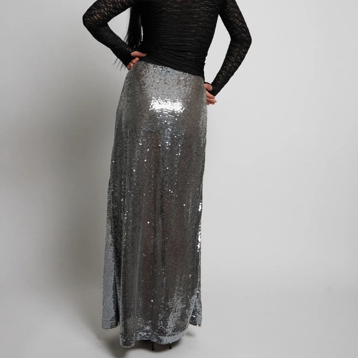 *JUST LANDED* Frame Sequin Skirt Graphite